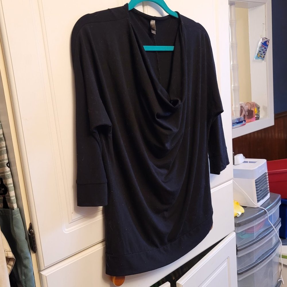 💖2 for $30!💖  Denver Hayes Black Cowl Neck Tunic
